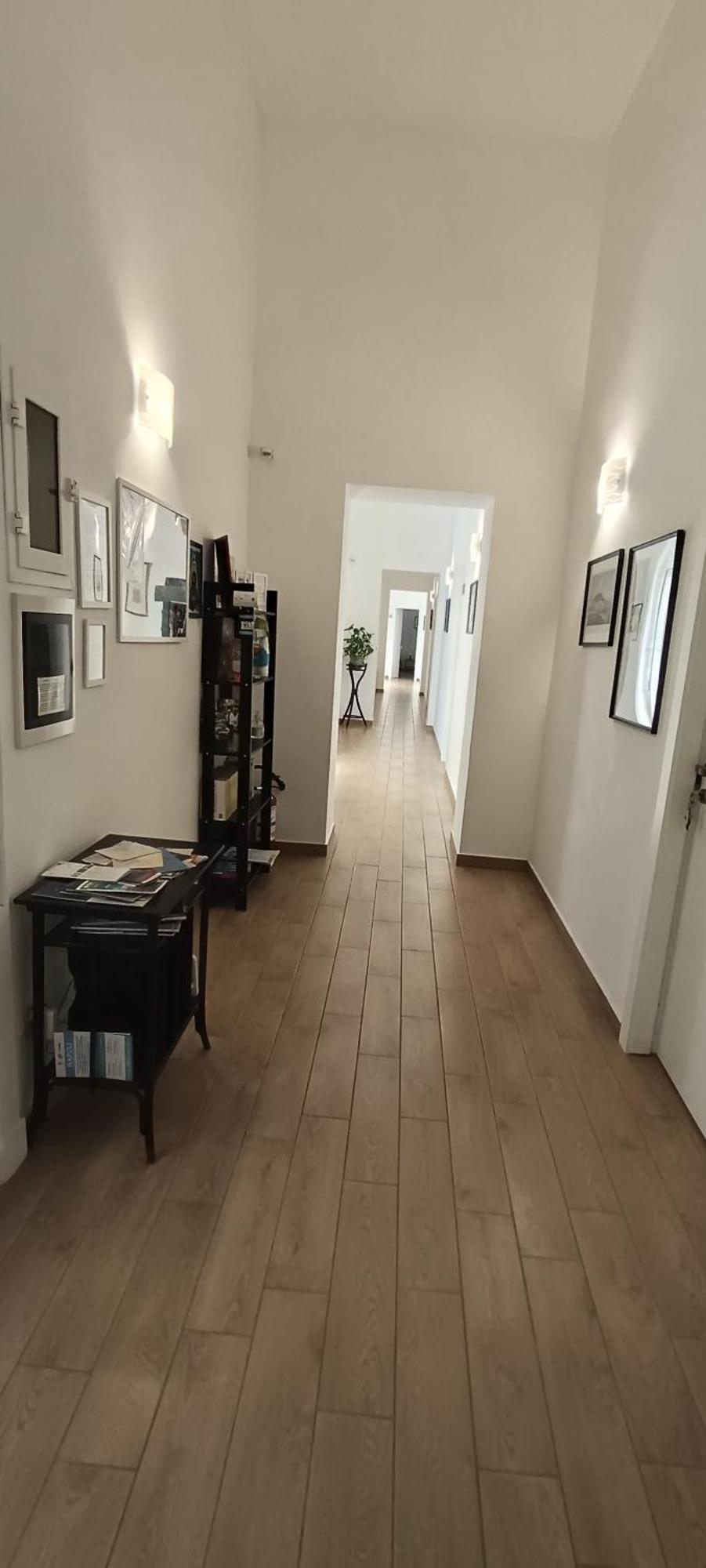 Casa Laura Oliva Mancini Bed & Breakfast Napoli Bagian luar foto